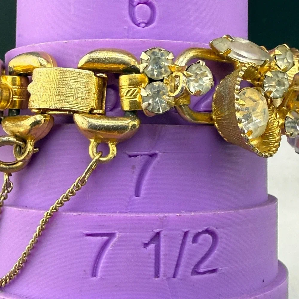 Vintage Juliana Rhinestone Bracelet Cha Cha Gold Tone 7" - Picture 11 of 11